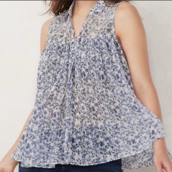 Lauren Conrad top size XLP - Picture 2 of 8